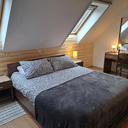 Apartment Erika Fužine Eksteriør billede